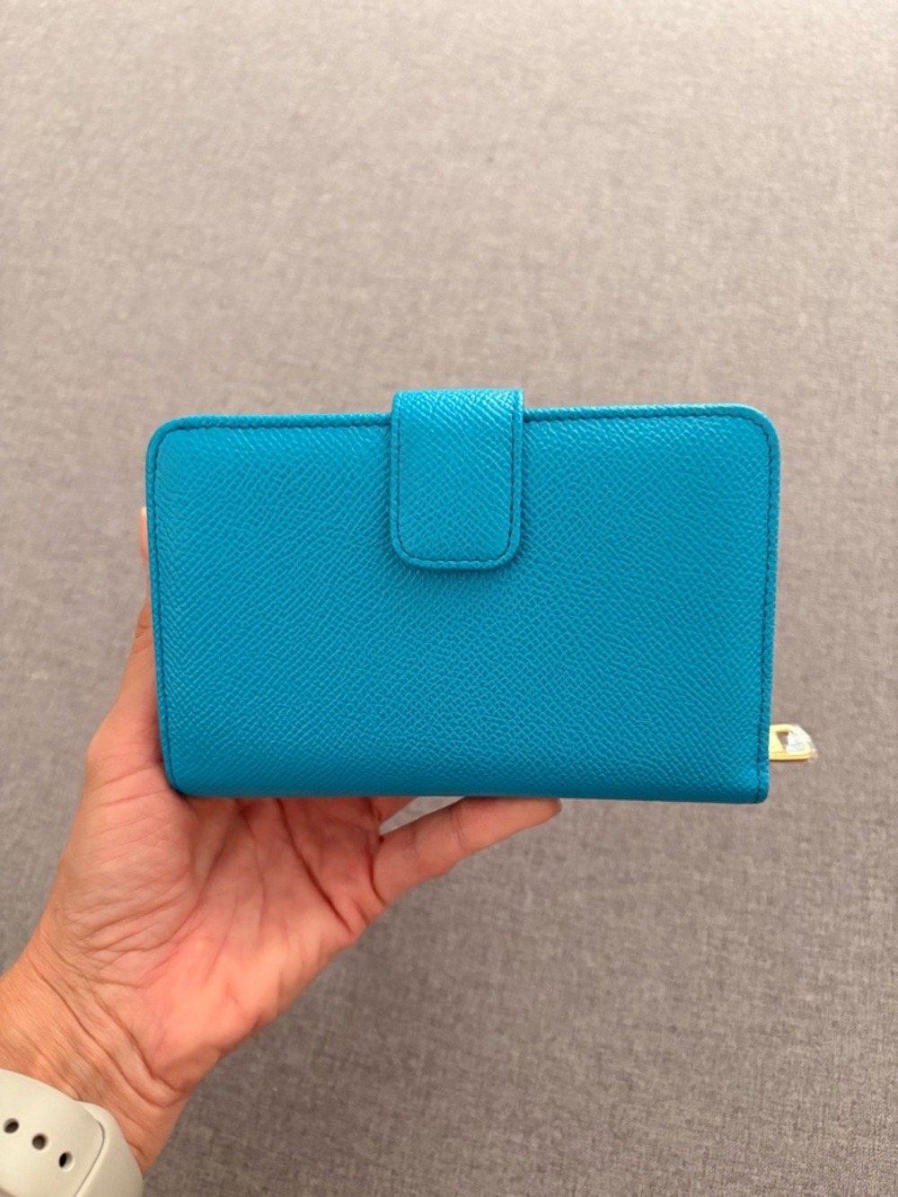 Dolce & Gabbana Turquoise Leather Wallet with Gold Plaque - Picture 6 of 8